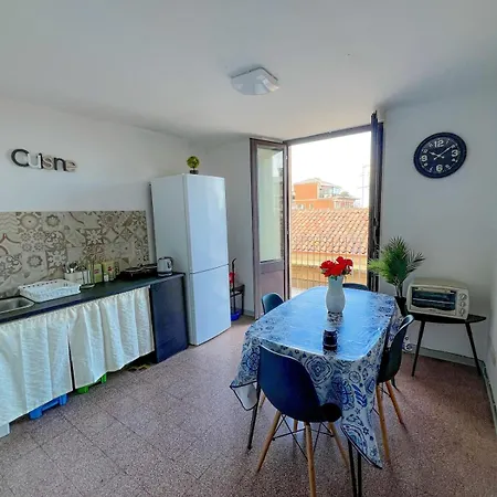 Toctoc - Big With Two In Center Apartment